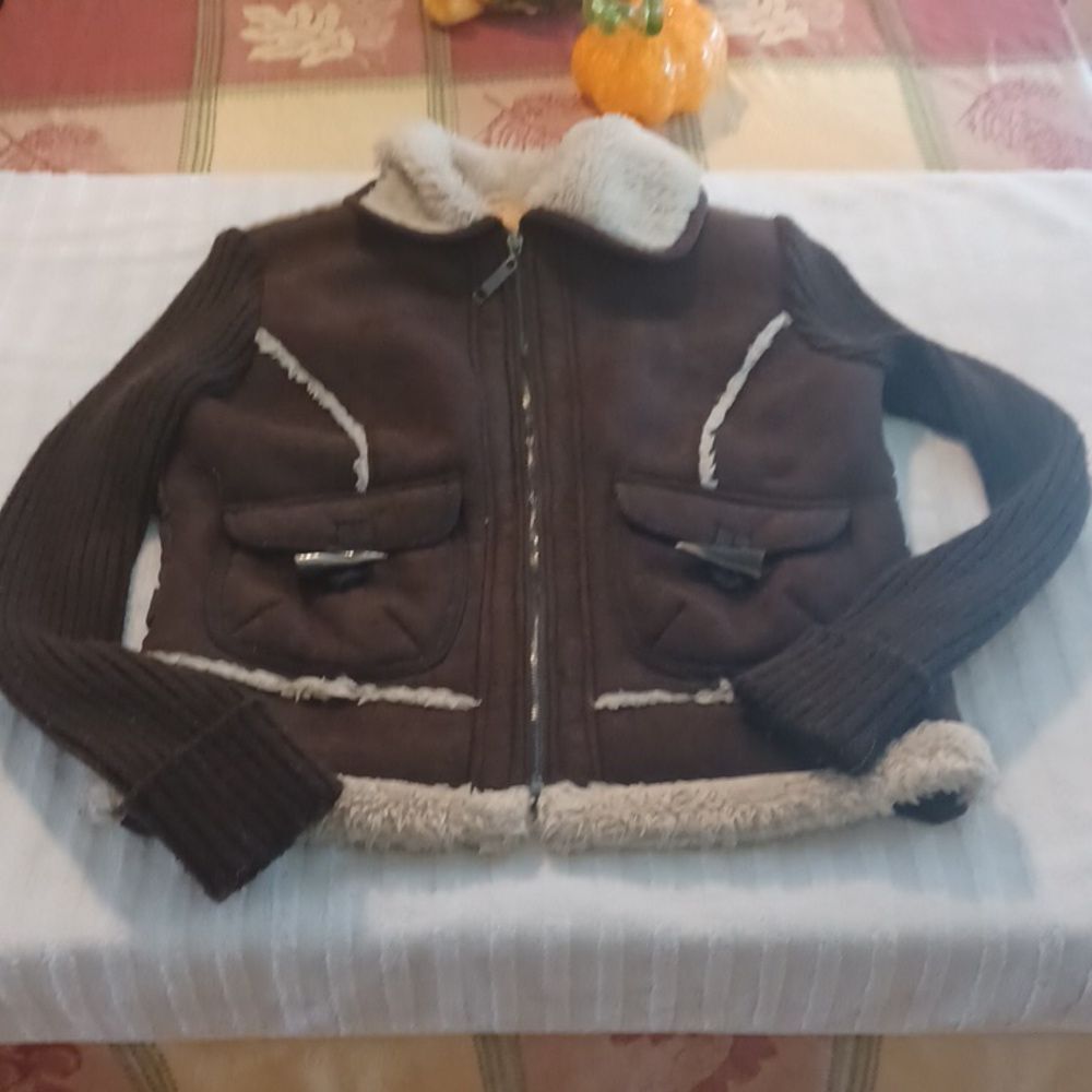 Y2K Body Central Chunky Fleece & Puffer Short- Sweater Arms Fitted Coat S